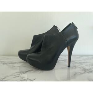 Vince Camuto Black Platform Soft Bootie Heels - Size 6